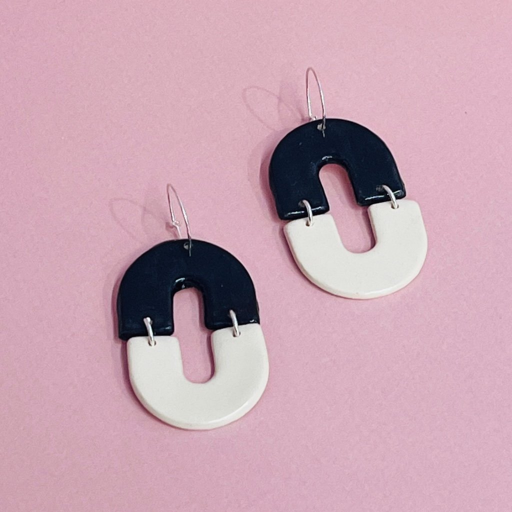 Atelier boucles d oreilles cermaique Fetiches à Lyon